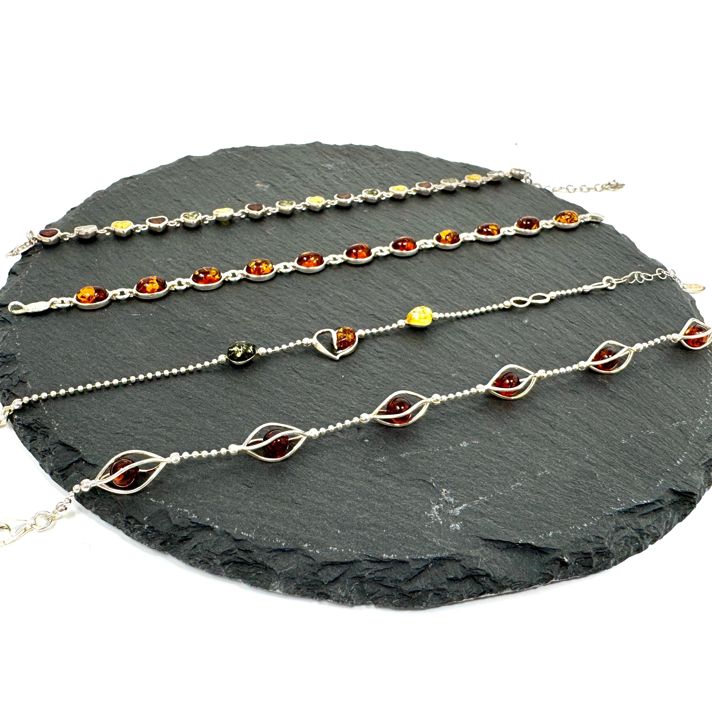 Zeitloser Bernsteinschmuck – perfekt für elegante Anlässe