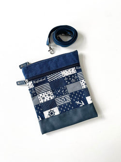 Crossbody Tasche „Küstenkind“ – Maritimes Design in verschiedenen Farben