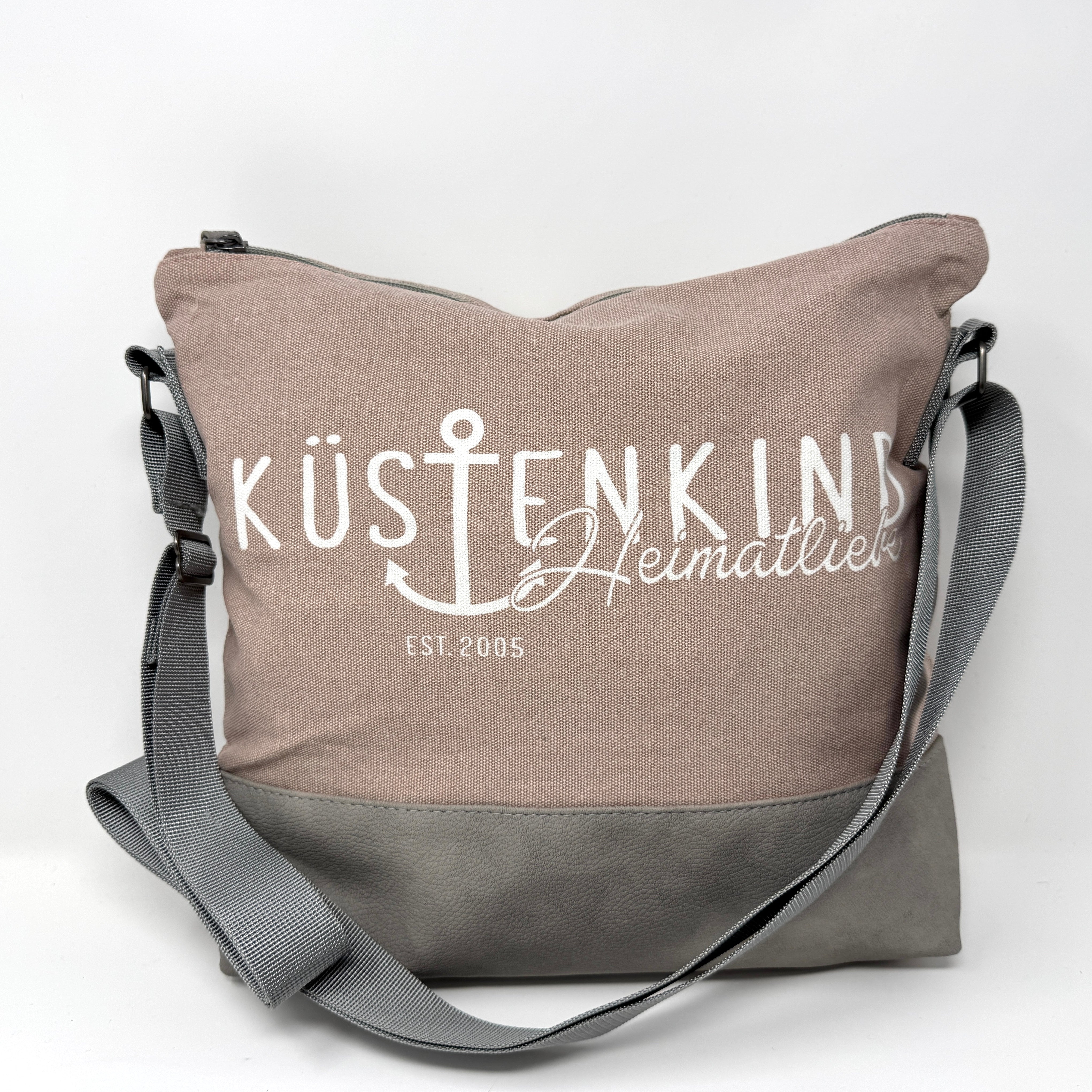 Maritime Umhängetasche „Küstenkind“ – Marineblau, vegan & wasserabweisend