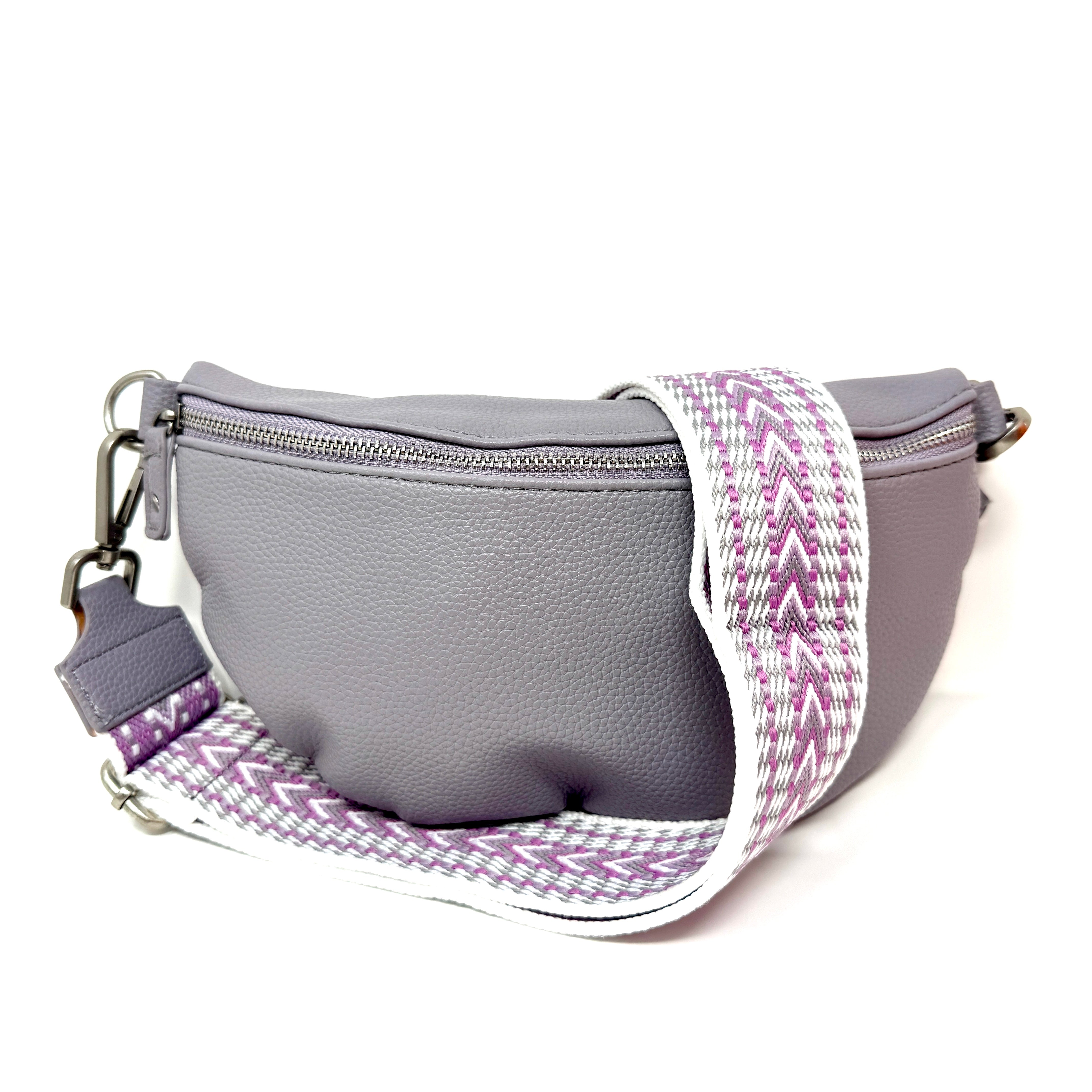 Verstellbarer Schulterriemen mit lila-weißem Muster und Karabinerhaken