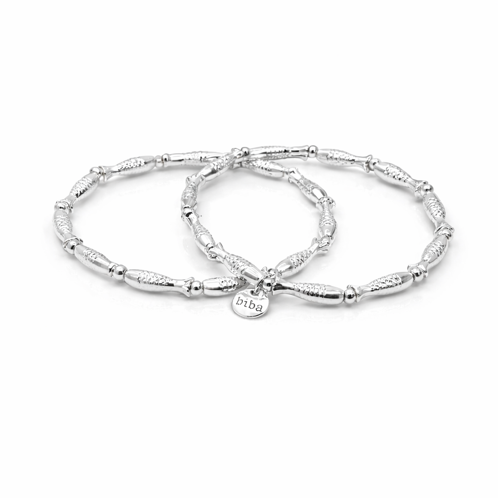 Glänzendes maritimes Fisch-Armband von biba aus silberfarbenem Metall, elastisch, 18 cm