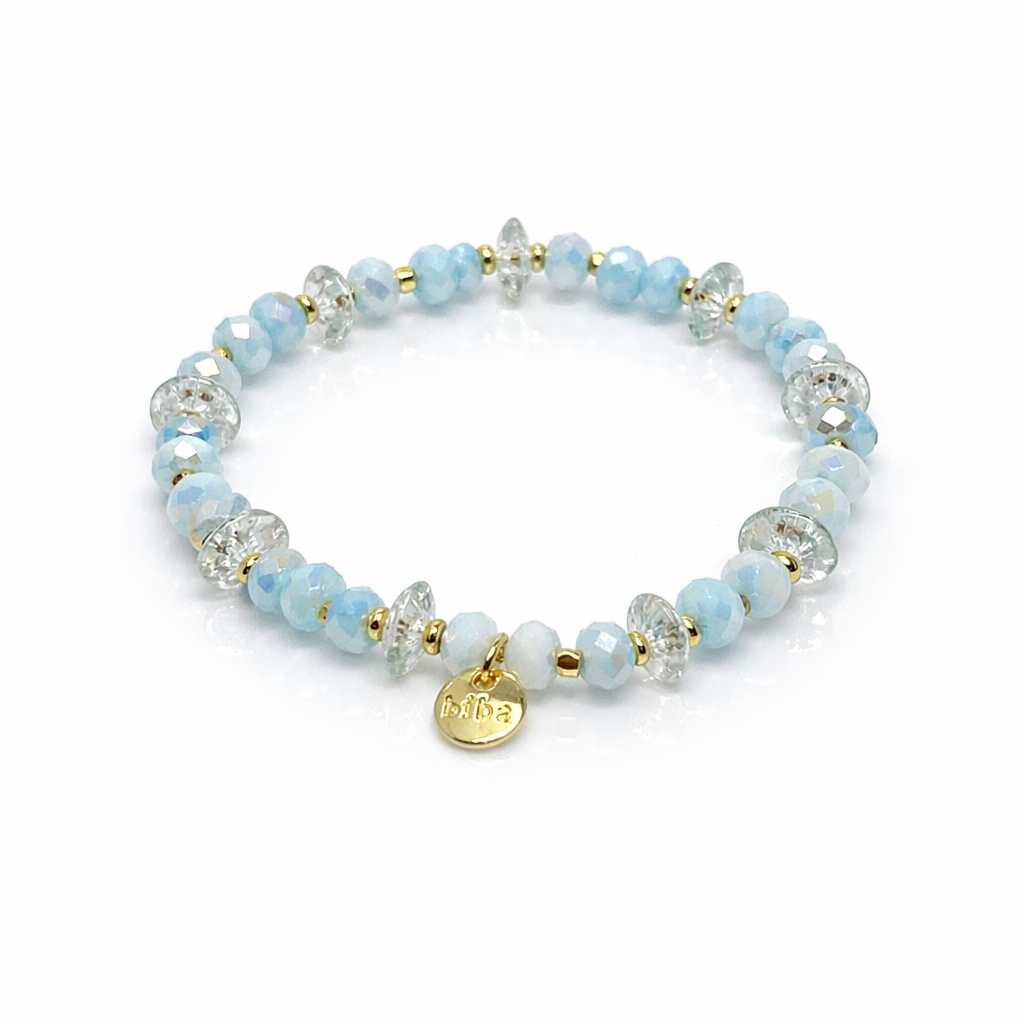 biba Kristallarmband blau weiß mit facettierten Perlen und Metallanhänger