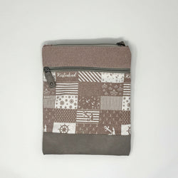 Crossbody Umhängetasche „Küstenkind“ in Rosa mit maritimem Patchwork-Design und Anker-Motiven