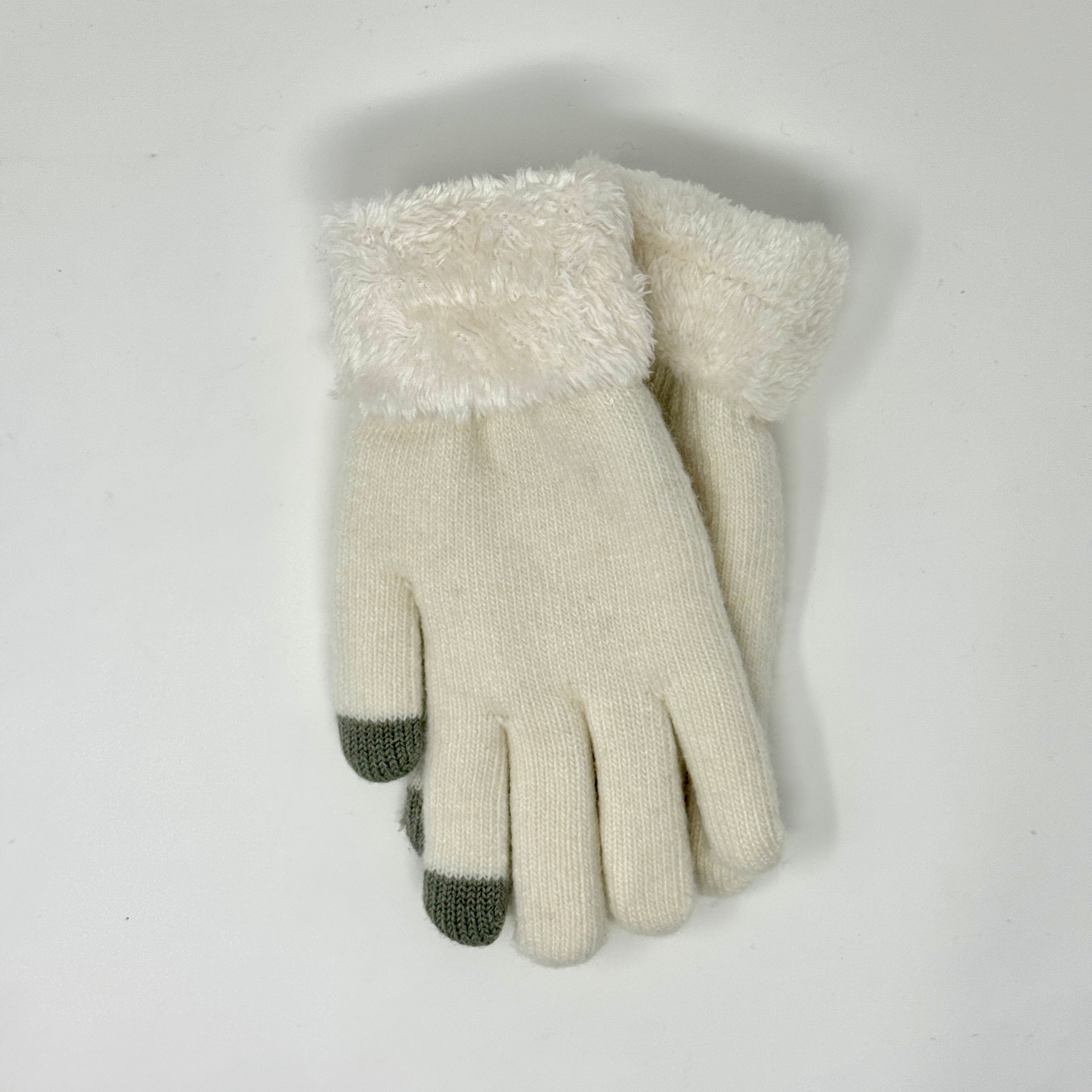 Teddyfell-Handschuhe mit Wollanteil in Cremeweiß.