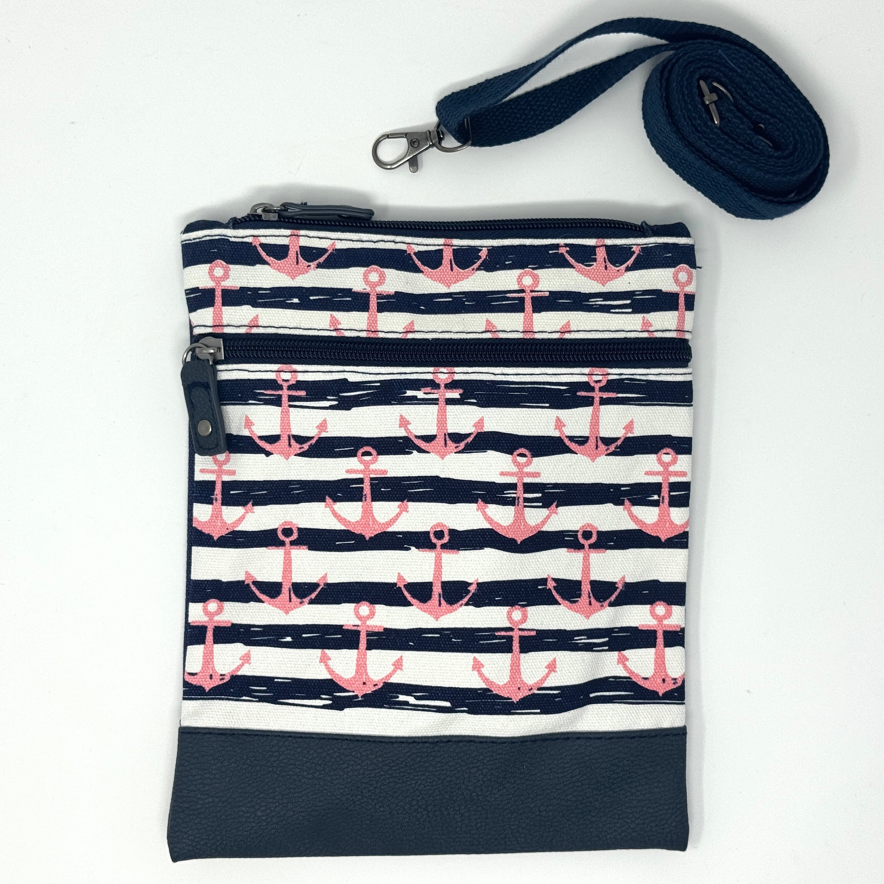 Maritime Umhängetasche mit blauem Anker-Muster, Reißverschluss und verschiedenen Farben
