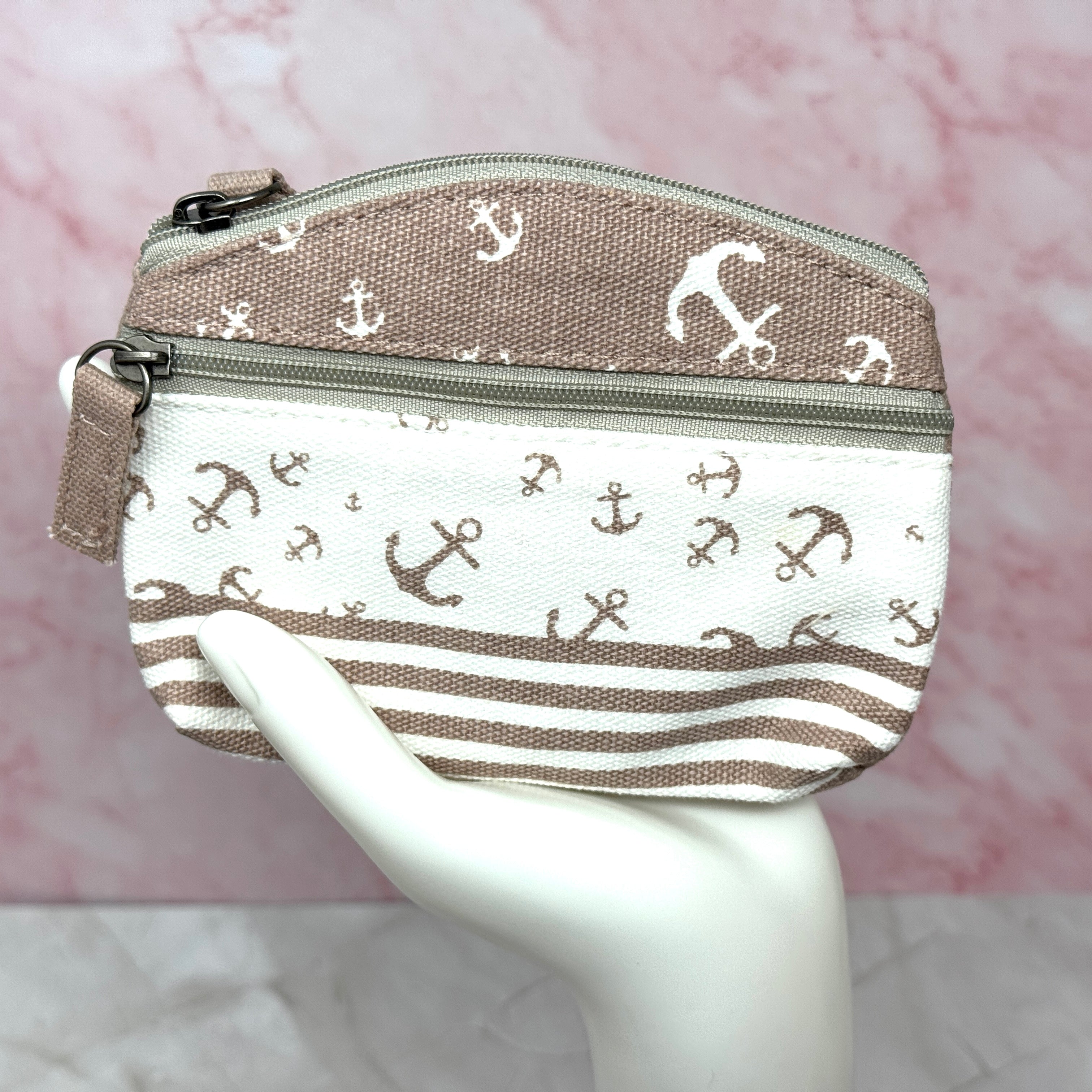 Maritimes Canvas-Täschchen mit Anker-Motiv und Streifen, erhältlich in verschiedenen Farben, mit Reißverschluss – ideal für Kosmetik oder kleine Alltagsgegenstände