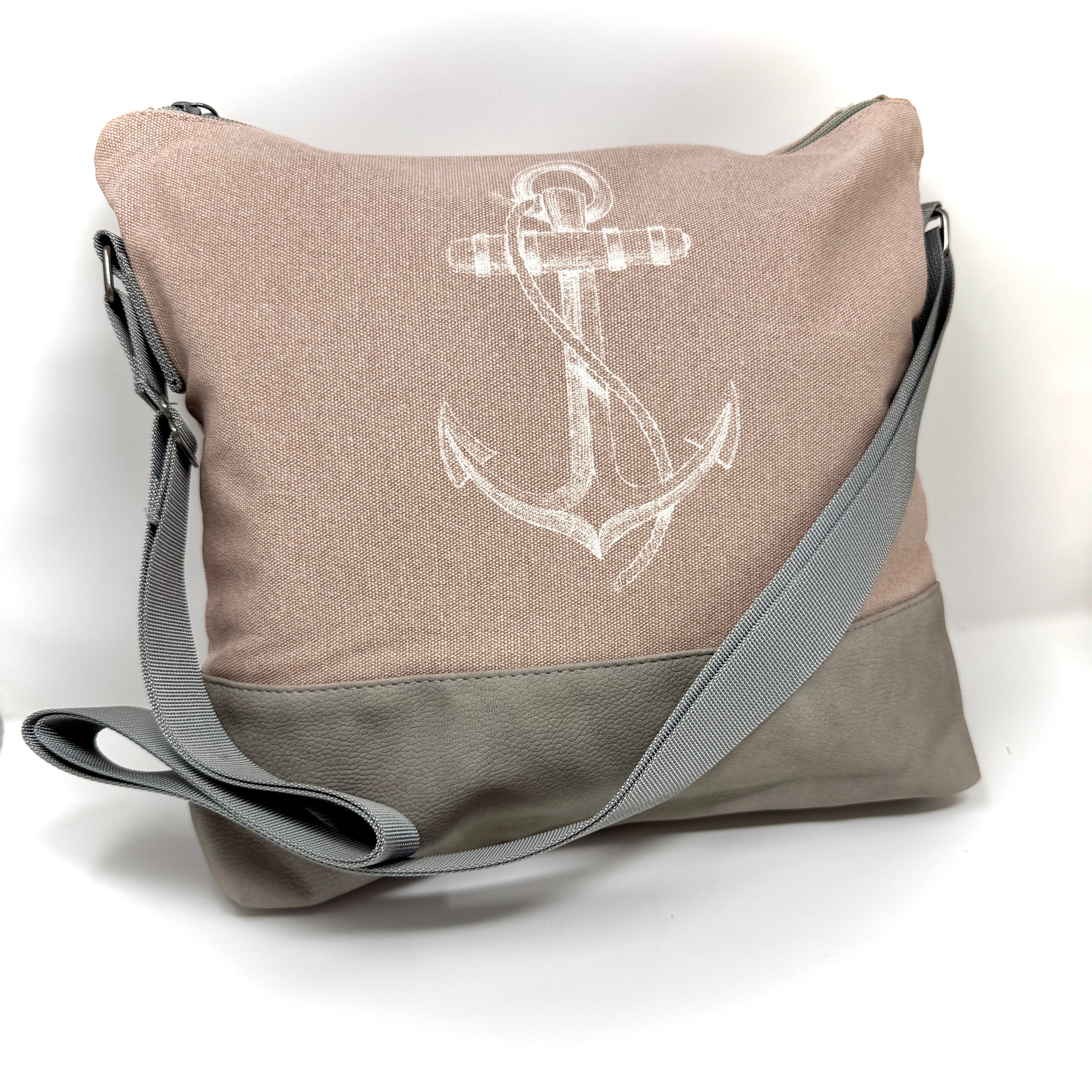 Moderne Umhängetasche aus wasserabweisender Baumwolle mit stilvollen Veggie-Leder-Details und Anker-Design